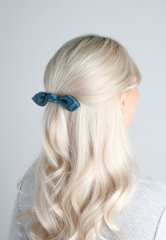 Trisa Fashion Masche auf Frenchclip blau 2 Stk.