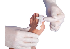 3M Tegaderm Foam Adhesive mini kreuz 2.5 x 2.5  1 Stk